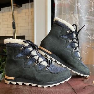 Sorel Sneakchic Alpine boots - women 7/6.5